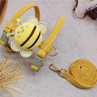 Pet Harnesses Leash Set Cute Bee Dog Cat Harnesses Soft Adjustable Outdoor Walking Anti-lost Puppy Cat Leash Pet Supplies